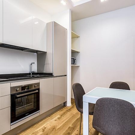 Basiliche Apartment Milano Esterno foto