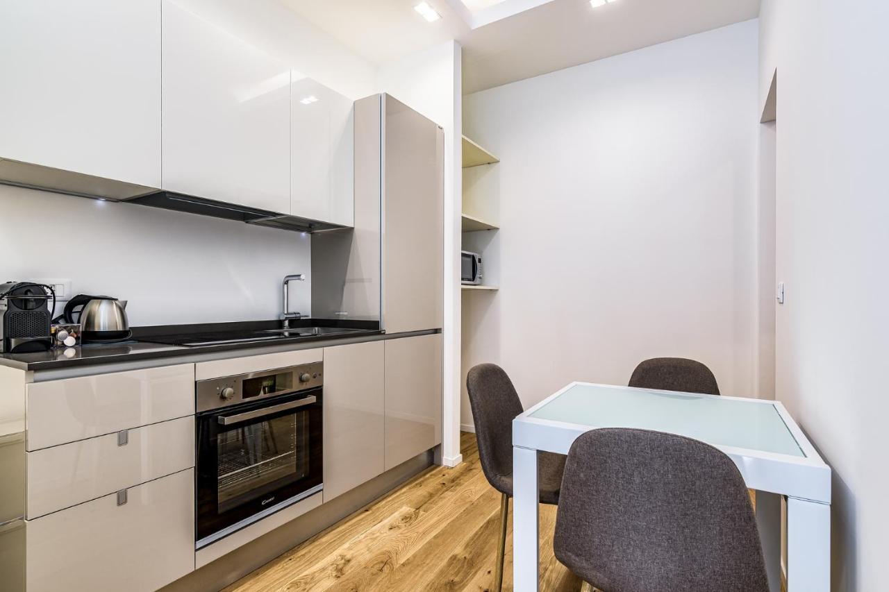 Basiliche Apartment Milano Esterno foto