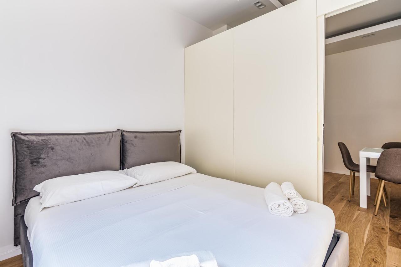 Basiliche Apartment Milano Esterno foto