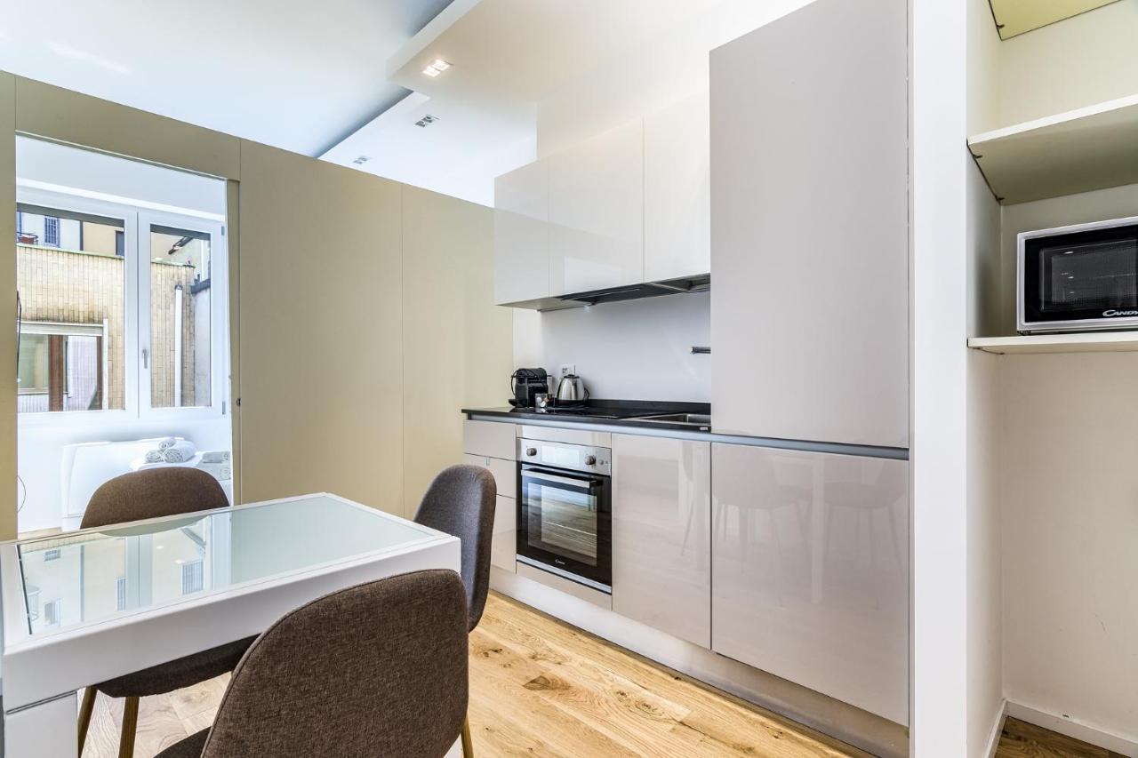 Basiliche Apartment Milano Esterno foto